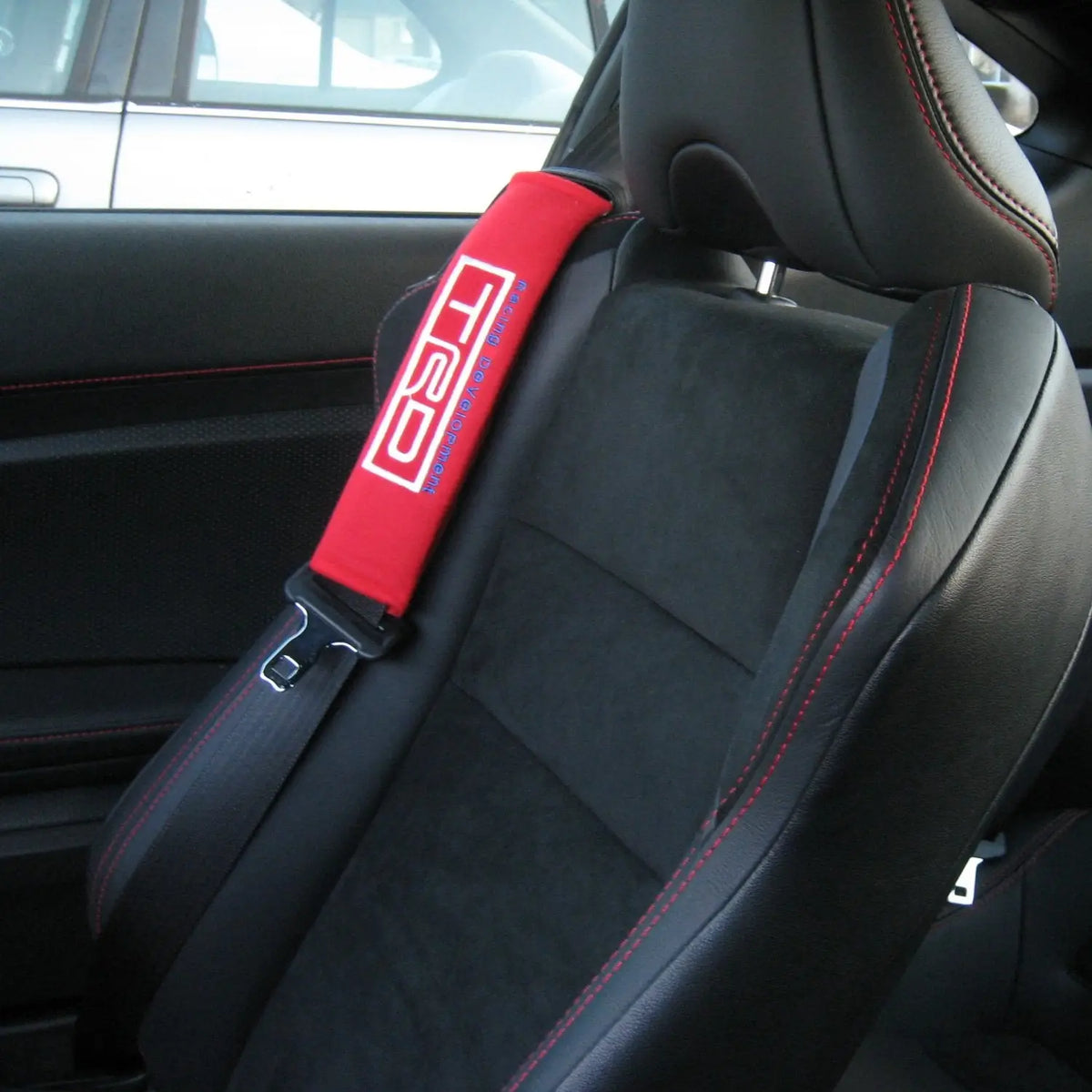 Shop Generic Car Seat Belt Cover Pads Shoulder Cushion Set For Toyota